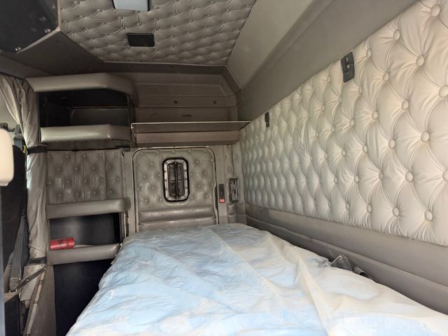 2005 Kenworth T800 Side Dump SmithCo