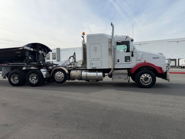 2005 Kenworth T800