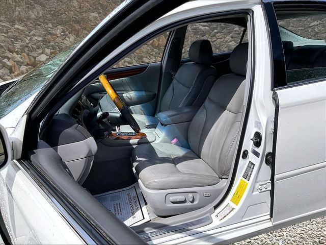 2005 Lexus ES 330