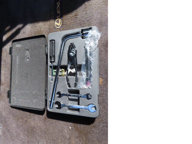 2005 Lexus LS 430 Base 