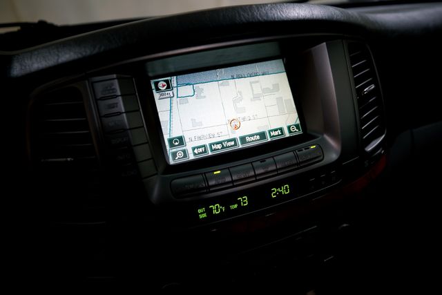 2005 Lexus LX 470 | Burbank, California | MDK International 2005 Lexus LX 470 | Burbank, California | MDK International