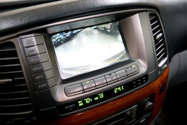 2005 Lexus LX 470 | Burbank, California | MDK International 2005 Lexus LX 470 | Burbank, California | MDK International