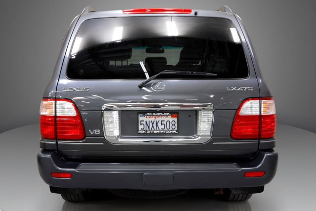2005 Lexus LX 470 | Burbank, California | MDK International 2005 Lexus LX 470 | Burbank, California | MDK International