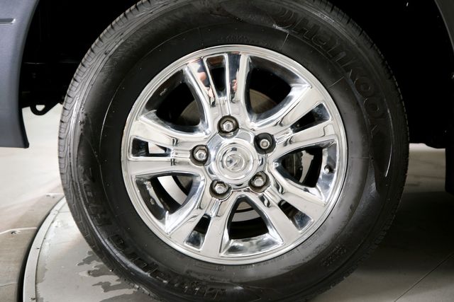 2005 Lexus LX 470 | Burbank, California | MDK International 2005 Lexus LX 470 | Burbank, California | MDK International