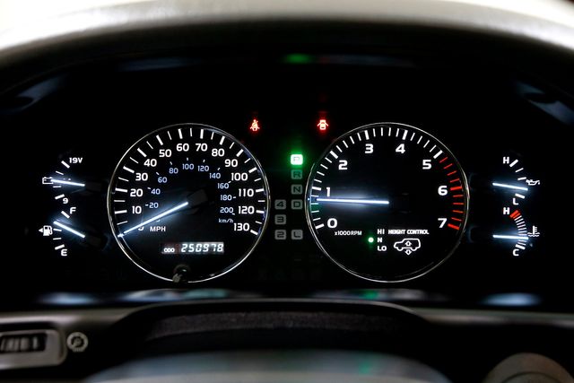 2005 Lexus LX 470 | Burbank, California | MDK International 2005 Lexus LX 470 | Burbank, California | MDK International