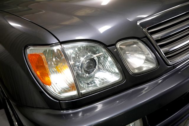 2005 Lexus LX 470 | Burbank, California | MDK International 2005 Lexus LX 470 | Burbank, California | MDK International