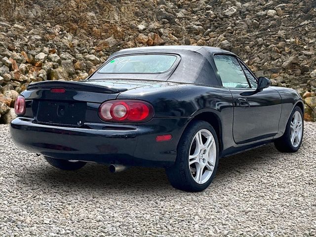 2005 Mazda MX-5 Miata LS