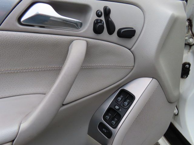 2005 Mercedes-Benz C-Class C 320  