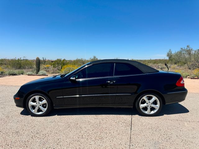 2005 Mercedes-Benz CLK 320