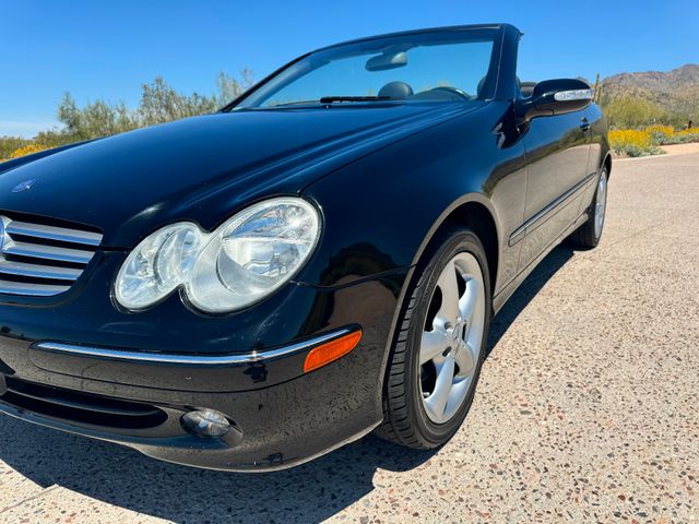 2005 Mercedes-Benz CLK 320