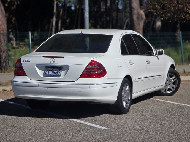 2005 Mercedes-Benz E-Class E 320 2005 Mercedes-Benz E-Class E 320