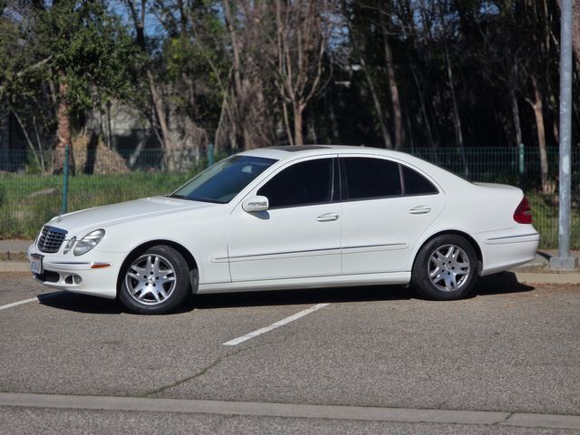 2005 Mercedes-Benz E-Class E 320 2005 Mercedes-Benz E-Class E 320