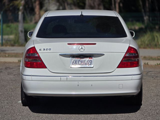 2005 Mercedes-Benz E-Class E 320 2005 Mercedes-Benz E-Class E 320