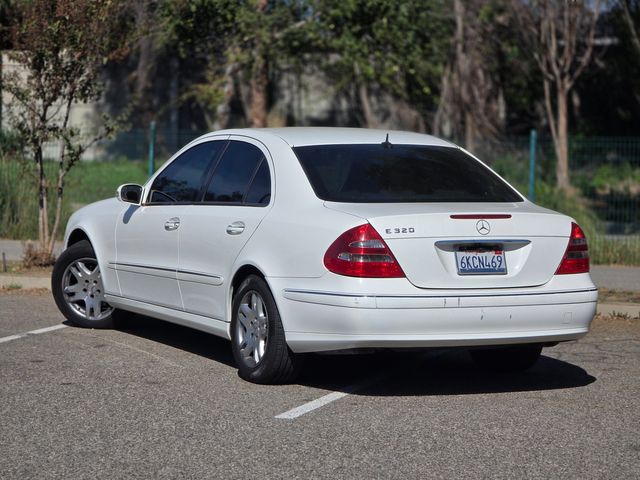 2005 Mercedes-Benz E-Class E 320 2005 Mercedes-Benz E-Class E 320