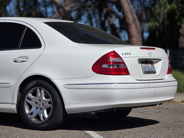 2005 Mercedes-Benz E-Class E 320 2005 Mercedes-Benz E-Class E 320