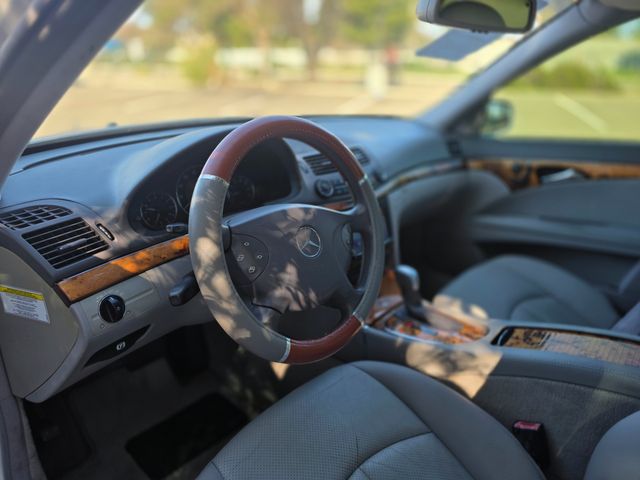 2005 Mercedes-Benz E-Class E 320 2005 Mercedes-Benz E-Class E 320