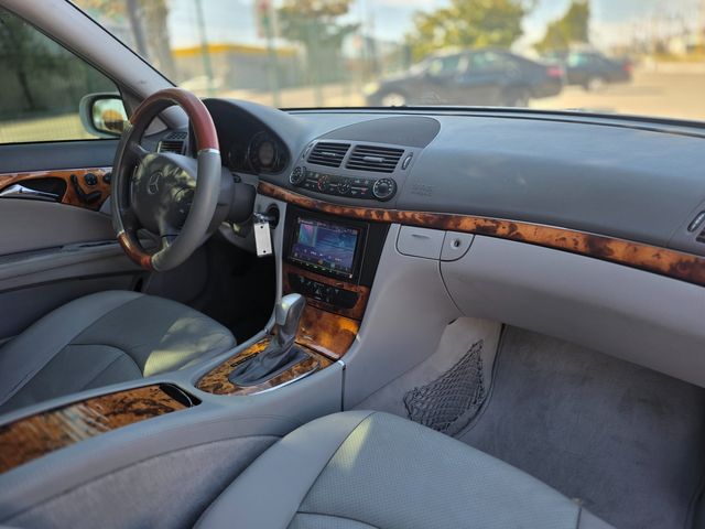 2005 Mercedes-Benz E-Class E 320 2005 Mercedes-Benz E-Class E 320