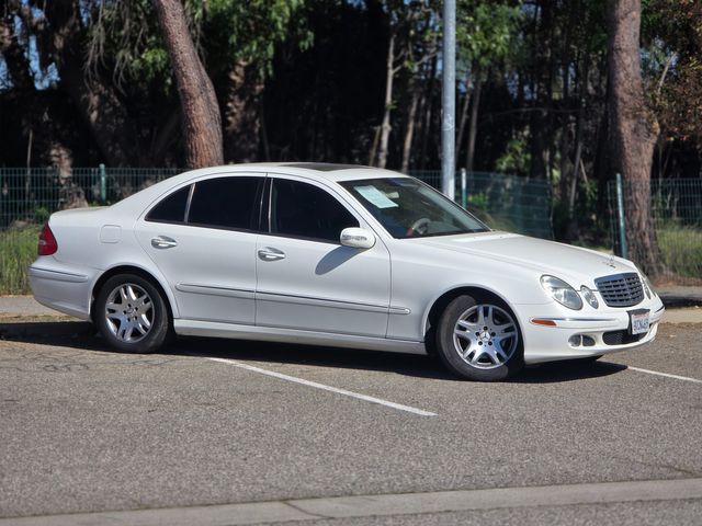 2005 Mercedes-Benz E-Class E 320