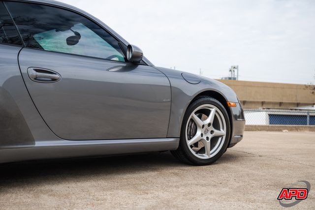 2005 Porsche 911 Carrera 1-Owner 2005 Porsche 911 Carrera 1-Owner