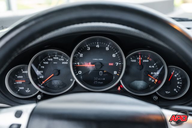 2005 Porsche 911 Carrera