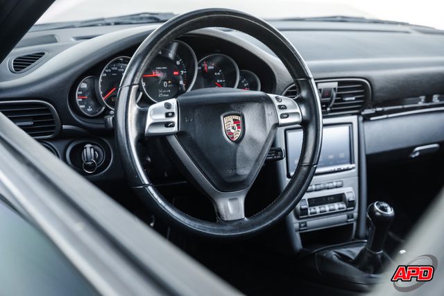 2005 Porsche 911 Carrera