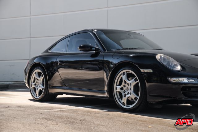 2005 Porsche 911 Carrera
