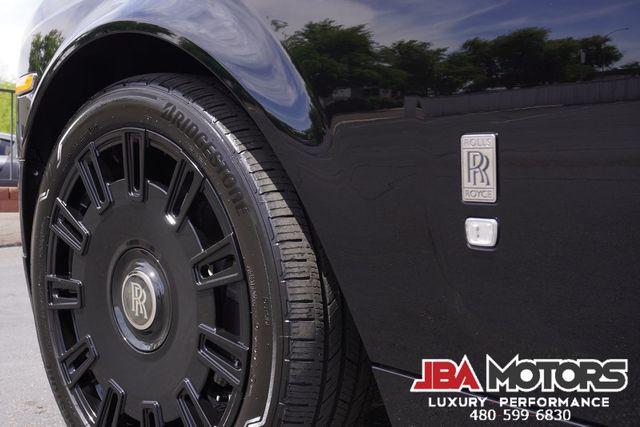 2005 Rolls-Royce Phantom Rear Curtains  Picnic Tables Sunroof 22 Wheels | MESA, AZ | JBA MOTORS