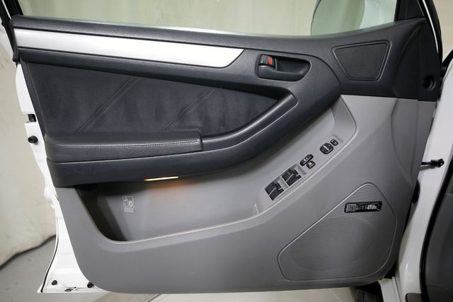 2005 Toyota 4Runner Sport Edition | Burbank, California | MDK International 2005 Toyota 4Runner Sport Edition | Burbank, California | MDK International