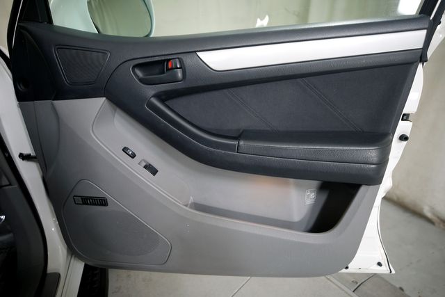 2005 Toyota 4Runner Sport Edition | Burbank, California | MDK International 2005 Toyota 4Runner Sport Edition | Burbank, California | MDK International