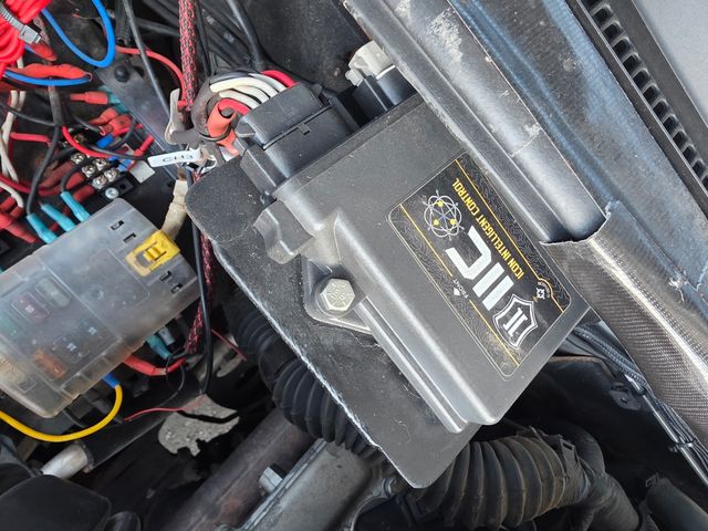 2005 Toyota 4Runner Sport Edition | Burbank, California | MDK International 2005 Toyota 4Runner Sport Edition | Burbank, California | MDK International