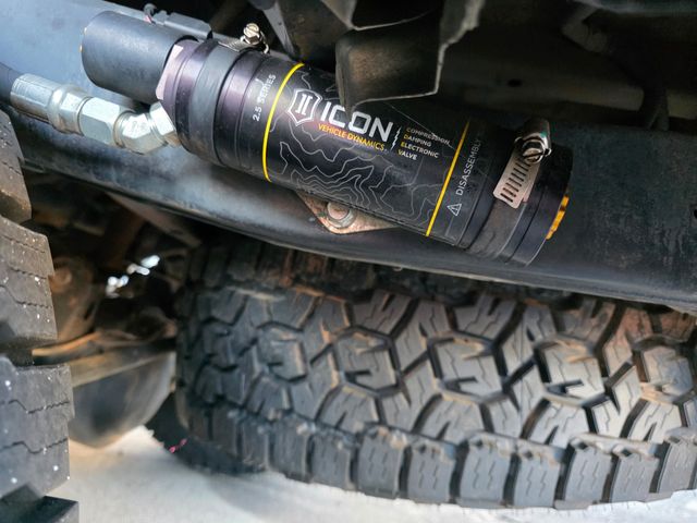 2005 Toyota 4Runner Sport Edition | Burbank, California | MDK International 2005 Toyota 4Runner Sport Edition | Burbank, California | MDK International