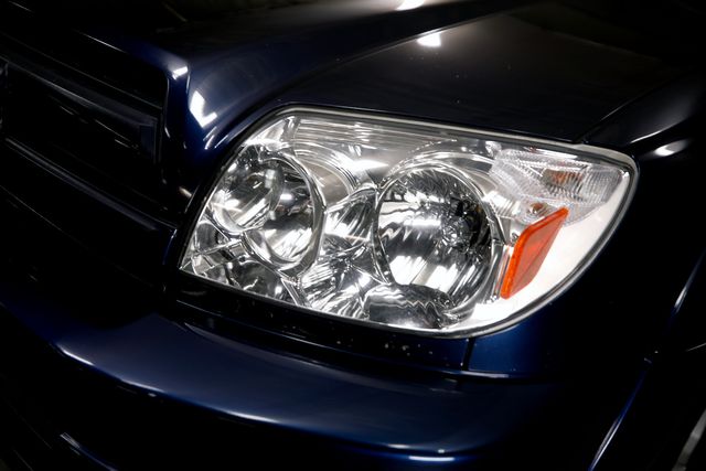 2005 Toyota 4Runner Sport Edition | Burbank, California | MDK International 2005 Toyota 4Runner Sport Edition | Burbank, California | MDK International