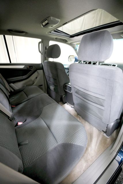 2005 Toyota 4Runner Sport Edition | Burbank, California | MDK International 2005 Toyota 4Runner Sport Edition | Burbank, California | MDK International