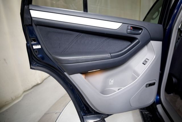 2005 Toyota 4Runner Sport Edition | Burbank, California | MDK International 2005 Toyota 4Runner Sport Edition | Burbank, California | MDK International