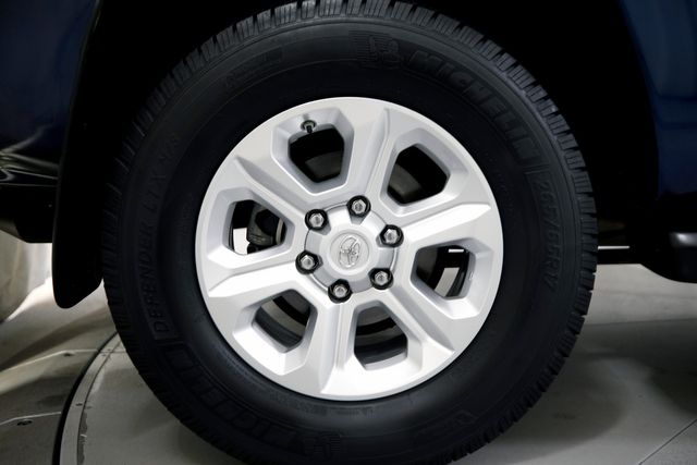 2005 Toyota 4Runner Sport Edition | Burbank, California | MDK International 2005 Toyota 4Runner Sport Edition | Burbank, California | MDK International