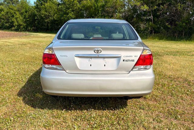 2005 Toyota Camry XLE | Roscoe, IL | Autoland Outlets