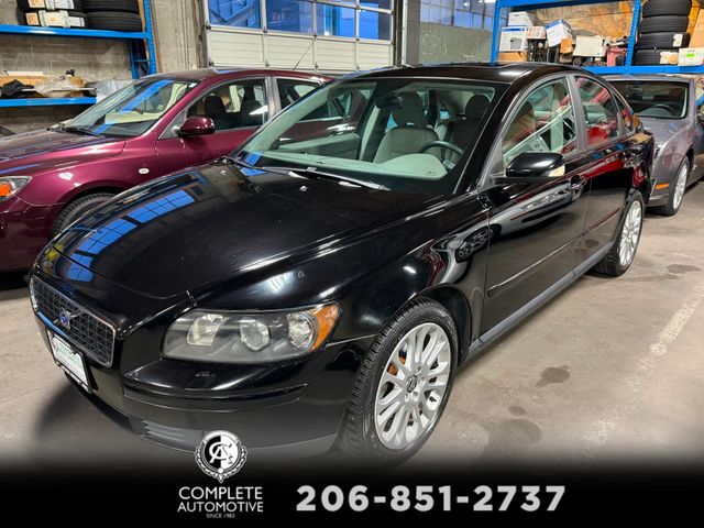 2005 Volvo S40 T5 Premium Pkg Leather Local 1 Owner Excellent Value | Seattle, Washington | Complete Automotive in Seattle, Washington 98119
