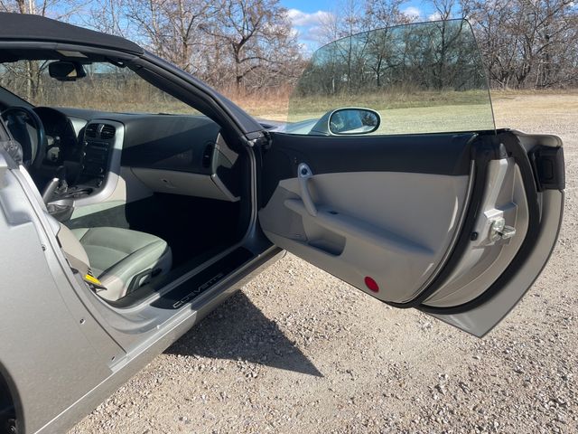 2006 Chevrolet Corvette Base