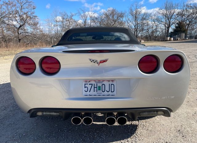 2006 Chevrolet Corvette Base