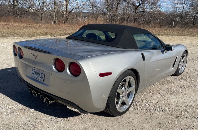 2006 Chevrolet Corvette Base