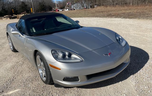 2006 Chevrolet Corvette Base