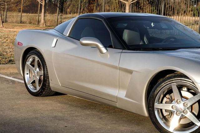 2006 Chevrolet Corvette Base 2006 Chevrolet Corvette Base