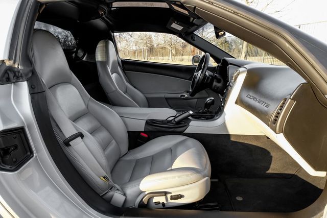 2006 Chevrolet Corvette Base 2006 Chevrolet Corvette Base