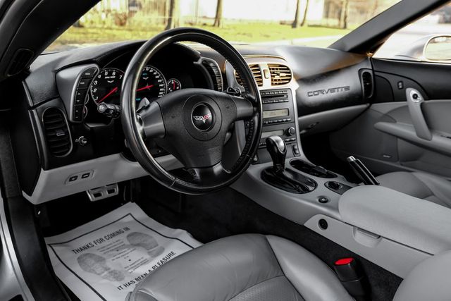 2006 Chevrolet Corvette Base 2006 Chevrolet Corvette Base