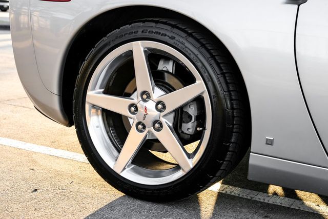 2006 Chevrolet Corvette Base 2006 Chevrolet Corvette Base