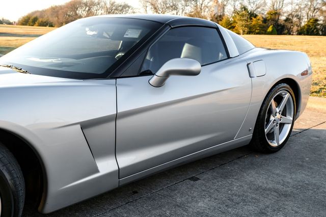 2006 Chevrolet Corvette Base 2006 Chevrolet Corvette Base