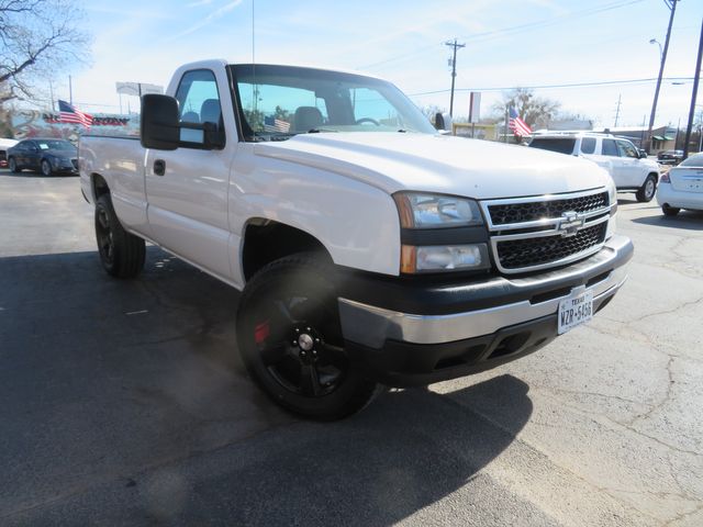2006 Chevrolet Silverado 1500 LS 4X4