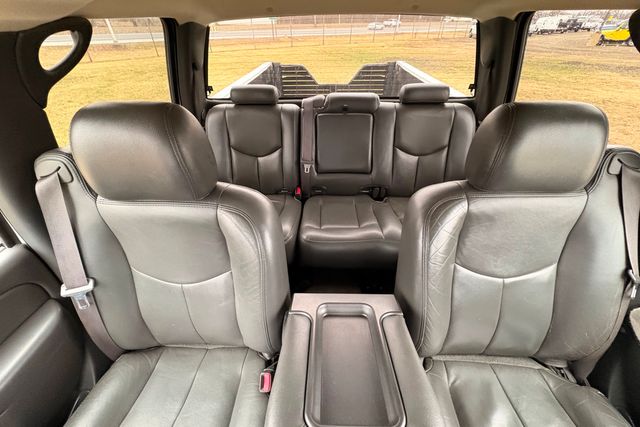 2006 Chevrolet Silverado 2500HD Diesel 4x4 LT1 | Roscoe, IL | Autoland Outlets