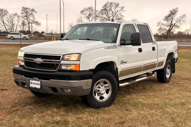 2006 Chevrolet Silverado 2500HD Diesel 4x4 LT1 | Roscoe, IL | Autoland Outlets in Roscoe, IL 61073