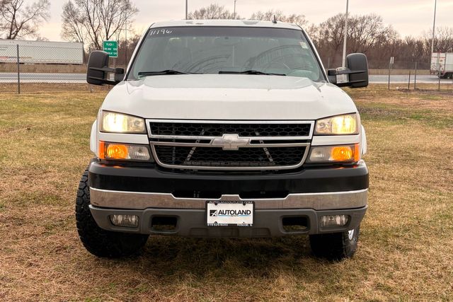 2006 Chevrolet Silverado 2500HD Diesel 4x4 LT1 | Roscoe, IL | Autoland Outlets 2006 Chevrolet Silverado 2500HD Diesel 4x4 LT1 | Roscoe, IL | Autoland Outlets